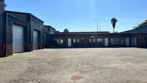 4 Dekema Road